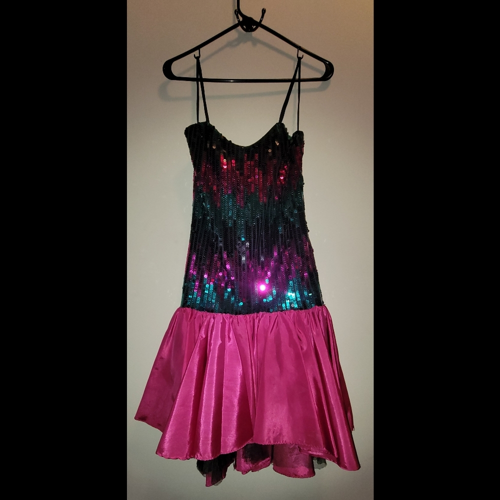 💕 Vintage Sequin Dress - Free Matching Purse and Earrings 💕 - Picture 2 of 12